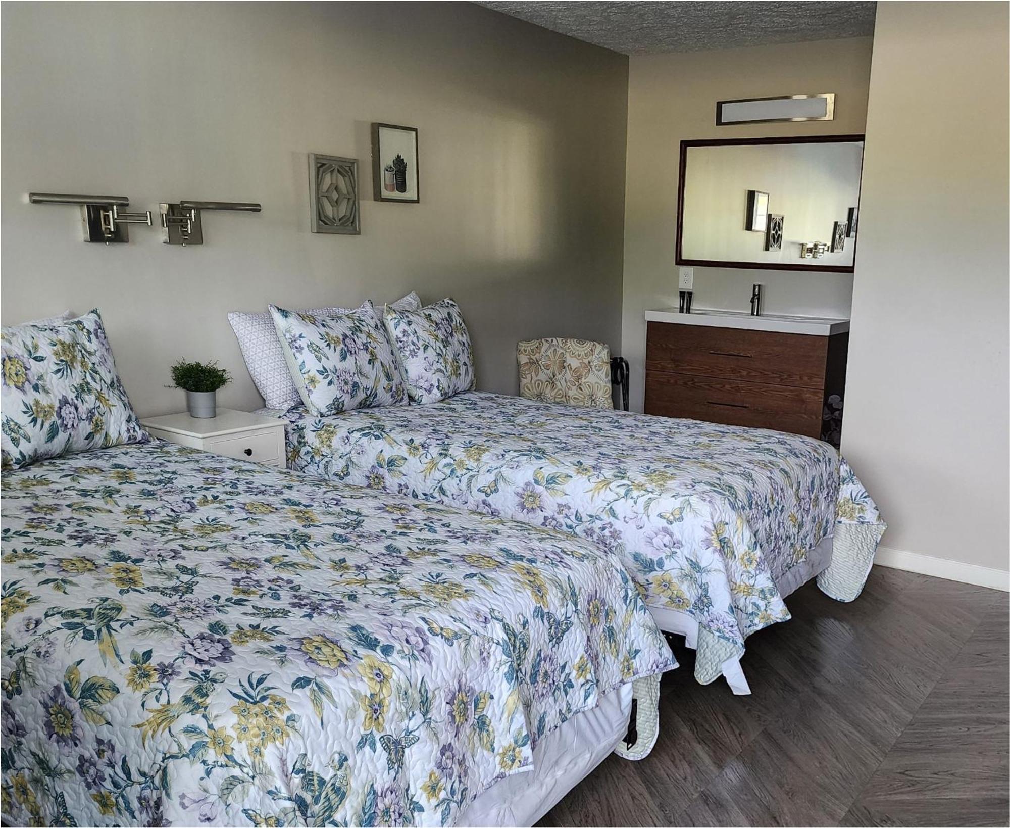 Glenora Hotel Lake Anna מראה חיצוני תמונה