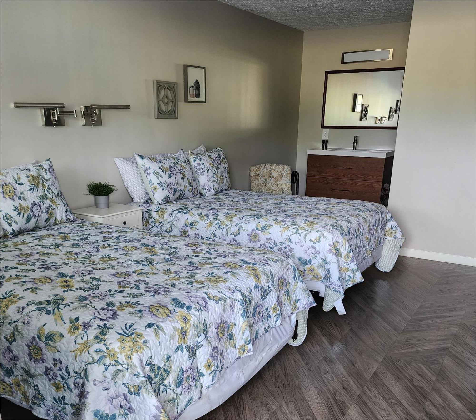 Glenora Hotel Lake Anna מראה חיצוני תמונה